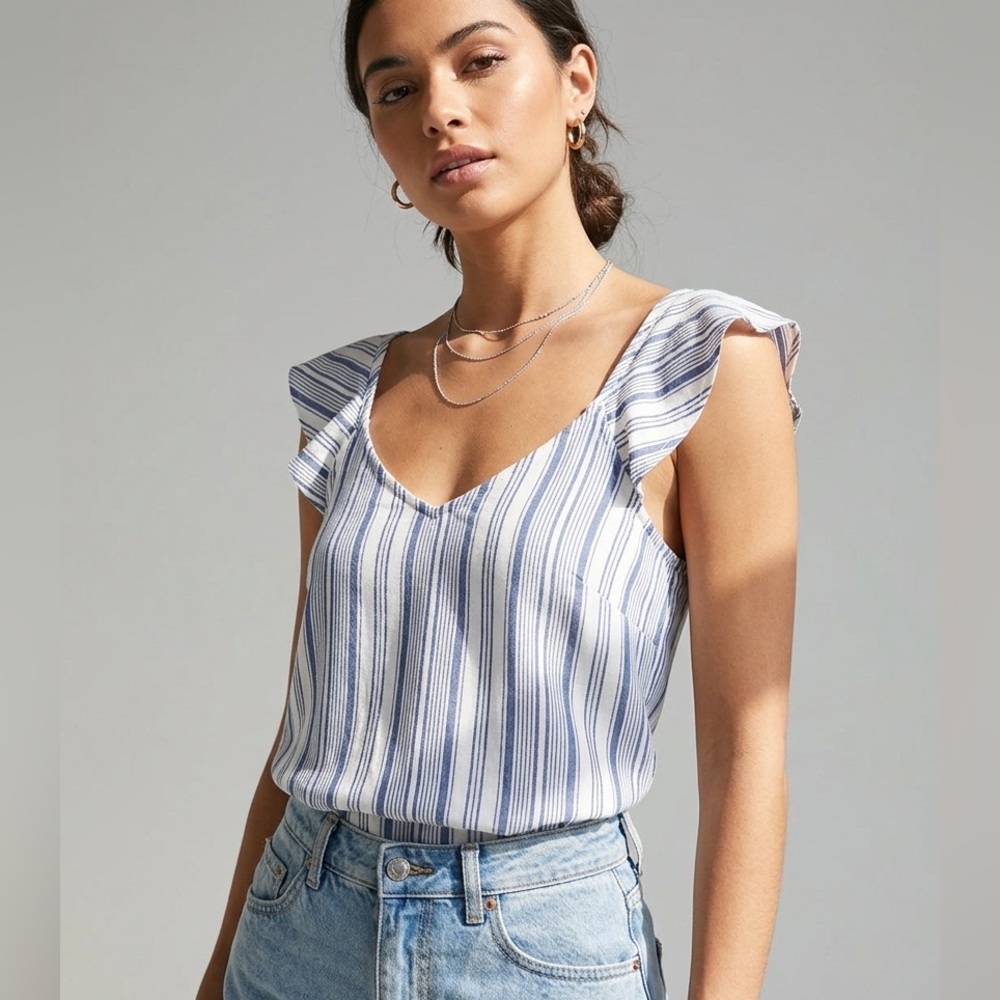 Drew Anthropologie Top Blouse White Blue Stripe Tank Top Size Medium